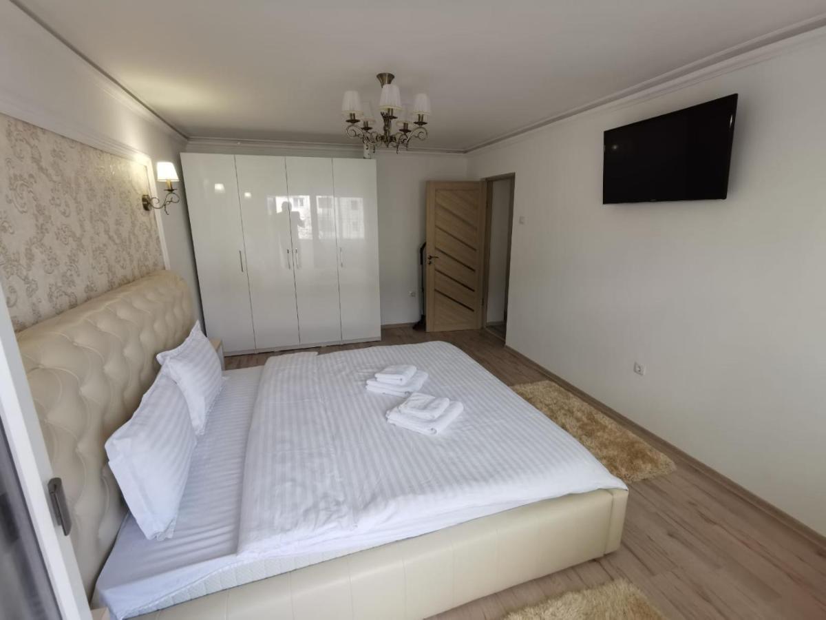 Apartament Gold Luxury Târgu Ocna Exterior photo